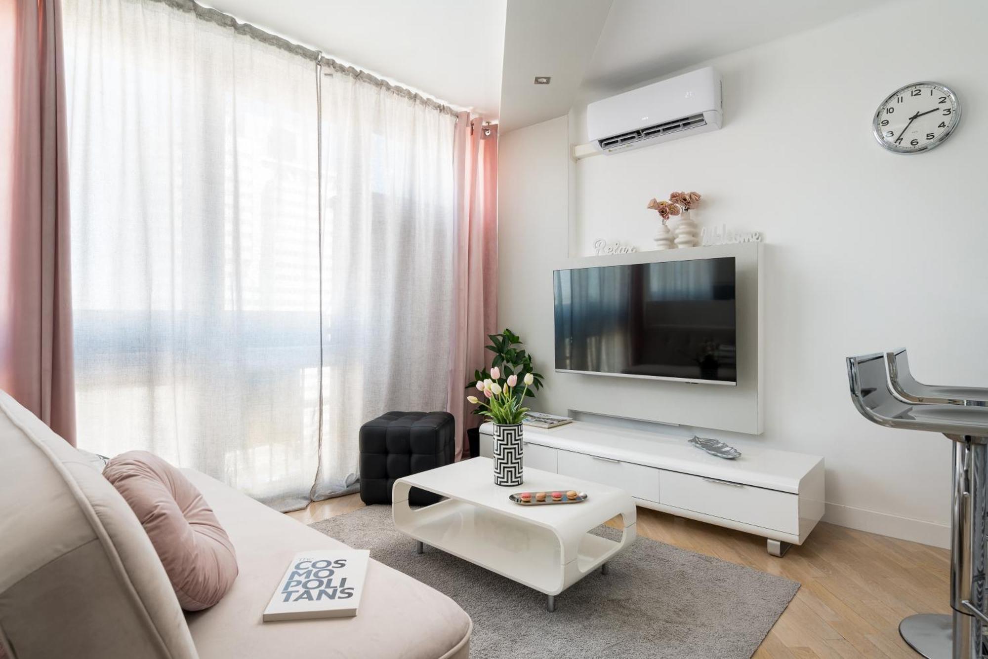 Air-Conditioned Premium Loft Warsaw Skyline Only 900 M To Central Station Luaran gambar