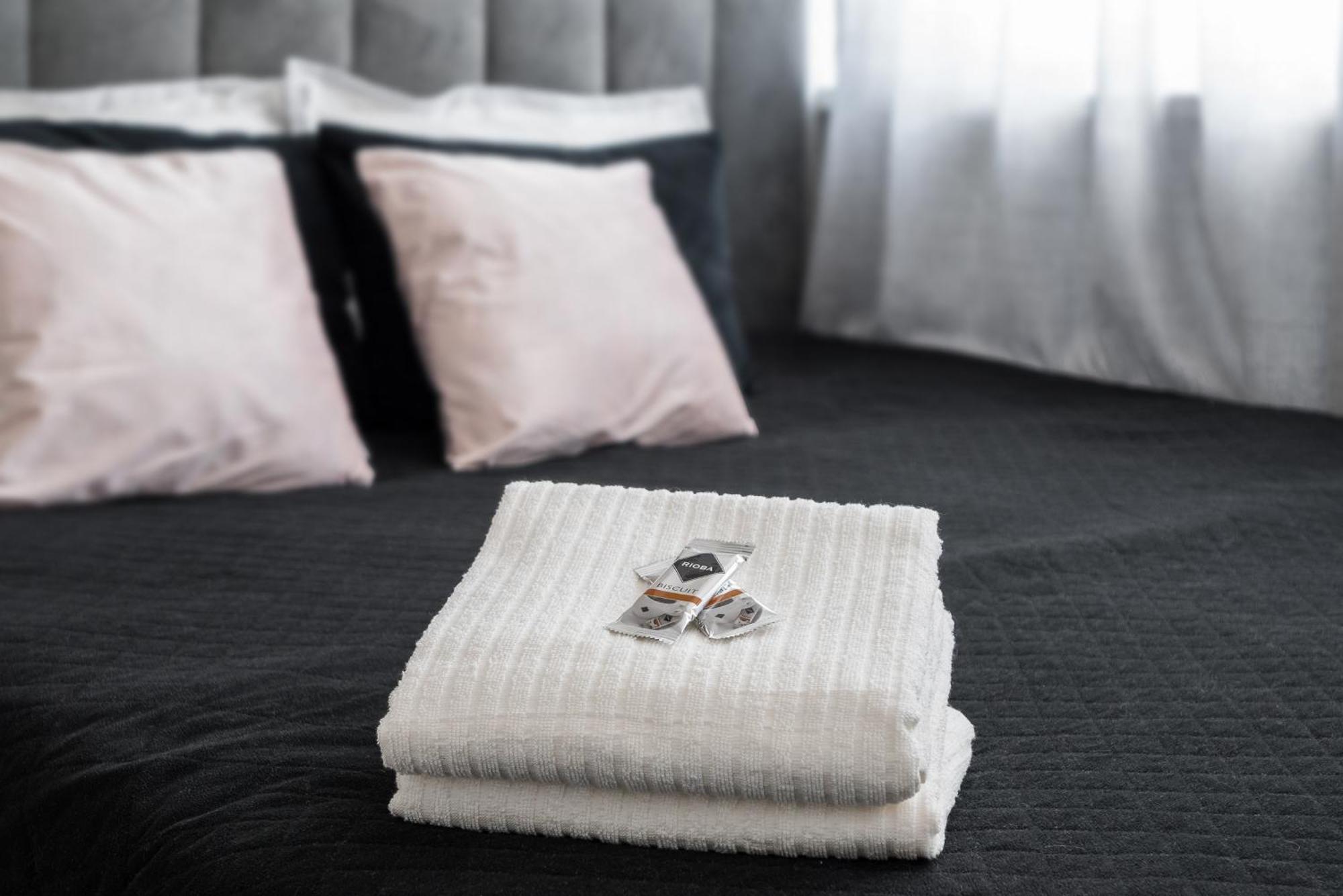 Air-Conditioned Premium Loft Warsaw Skyline Only 900 M To Central Station Luaran gambar