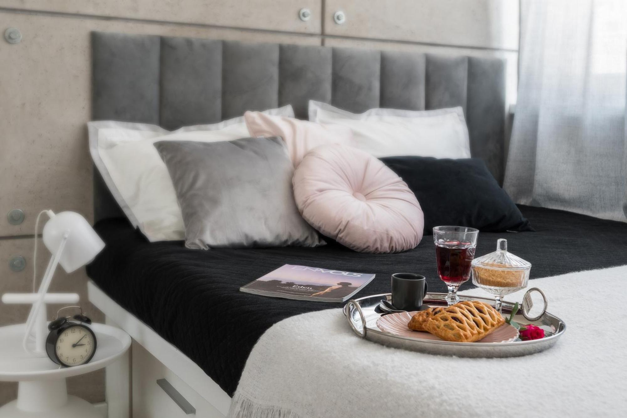 Air-Conditioned Premium Loft Warsaw Skyline Only 900 M To Central Station Luaran gambar